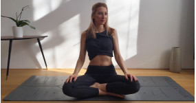  8 jednoduchých jógových pozic pro flexibilitu a relax + fotky